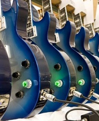 Setup :: 2007 Gibson Robot Guitar Lbs] — Chubbuck Guitars :: Making  Repairing Guitars In A Old Building Just North Of Boston