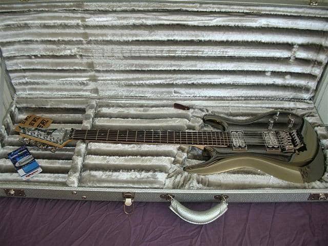 ibanez js2prm electric guitar in guitar case