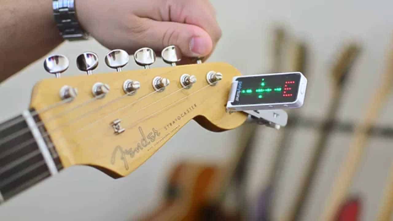 guitar and bass tuner