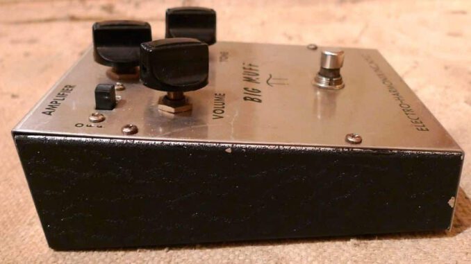 vintage-ehx-muff-side.jpg