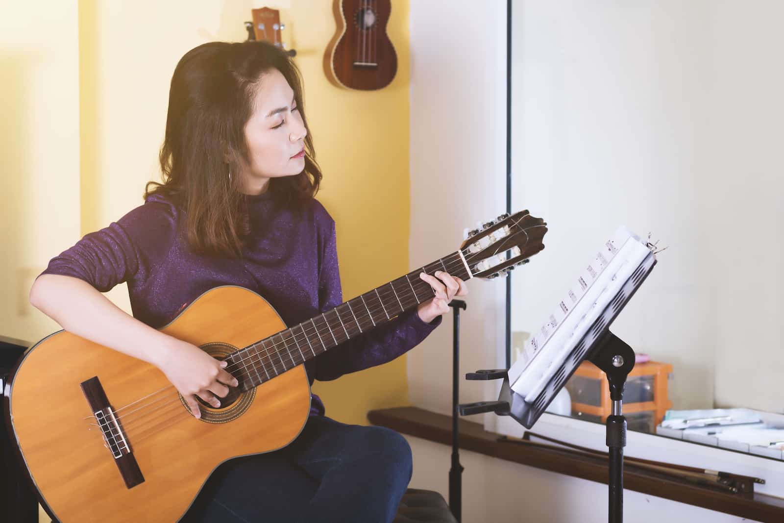 Top Beginner Rock Songs To Learn How To Play Guitar