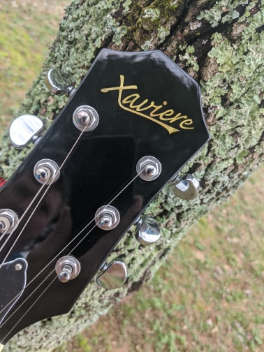 Xaviere XV550 Guitar Review - 3 Things I Hate 2